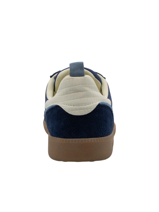 Back70 Ghost Sneaker