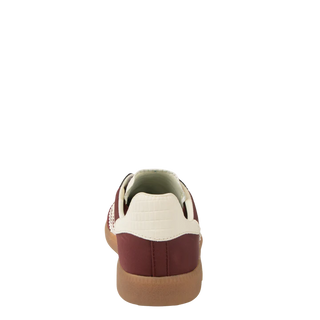 Back70 Ghost Sneaker